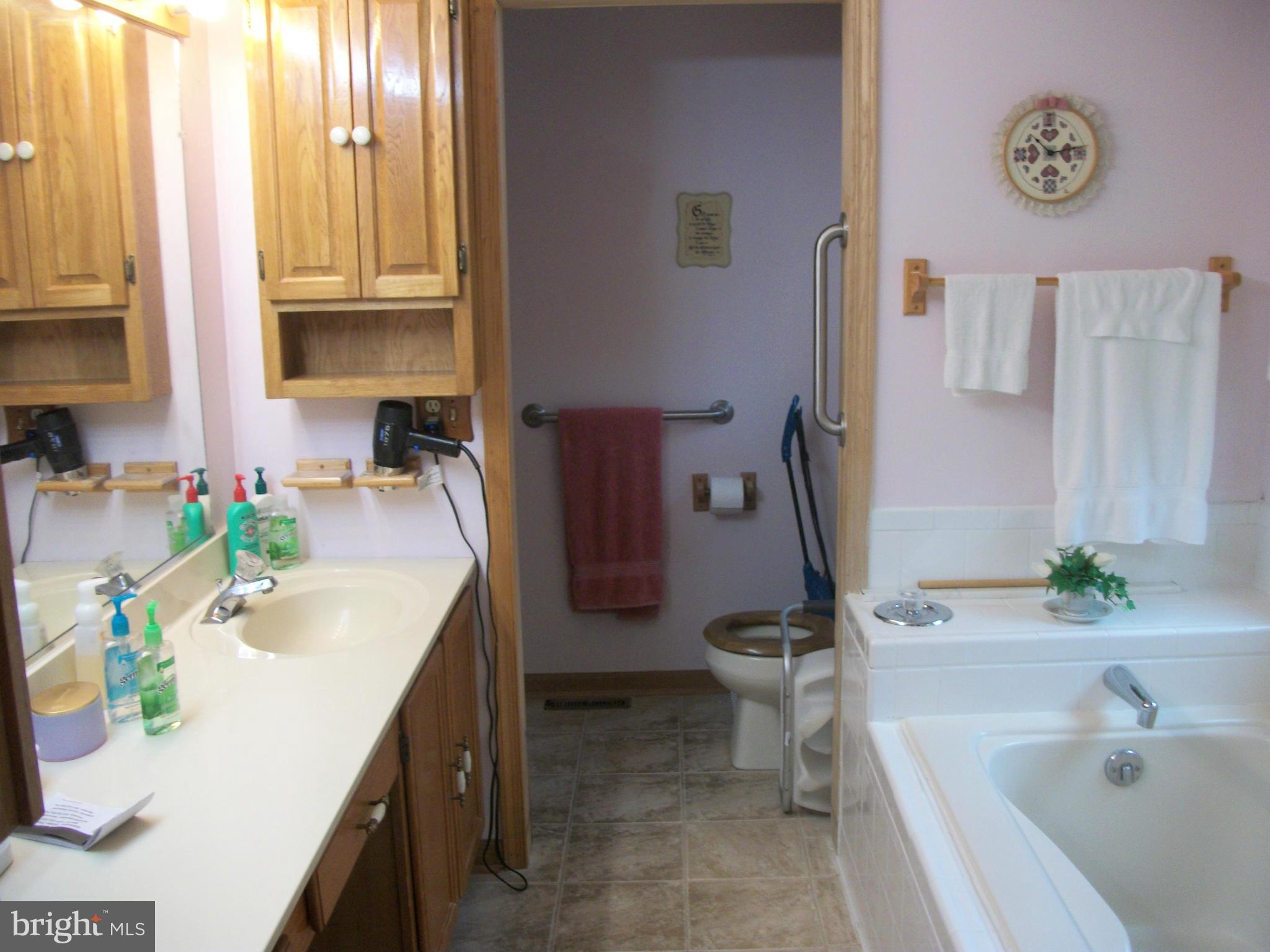 20777 Poplar Ridge Road Lexington Park, MD 20653 - Photo 16 of 25 Bath (Master)