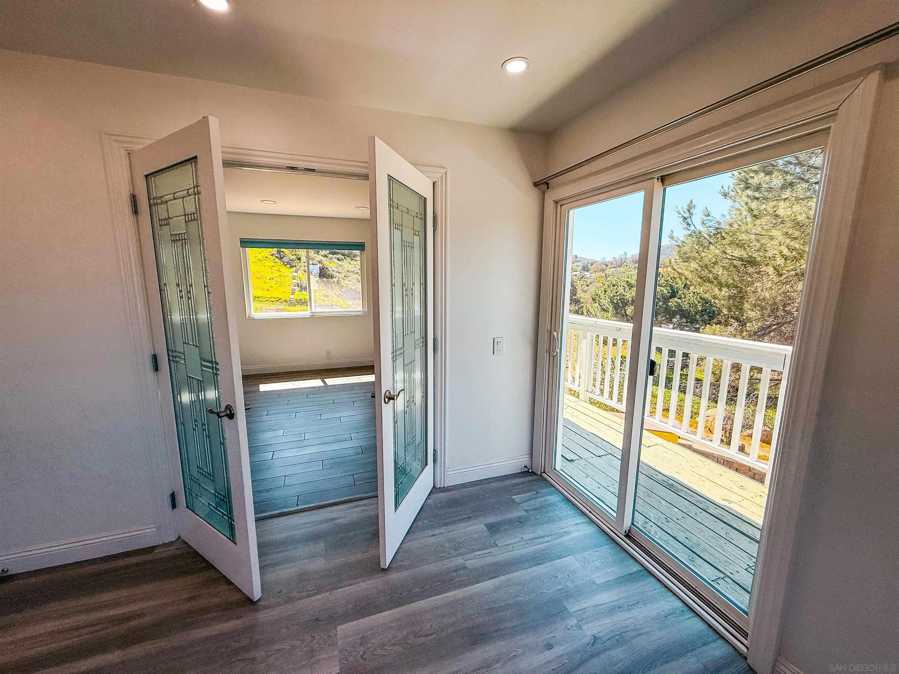 17649 Rancho De Carole Road Ramona, CA 92065 - Photo 11 of 22 Primary Bedroom