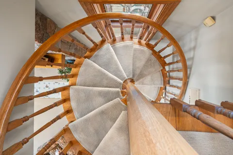 $10,995,000 | W2908 Walcowis Drive, Linn, WI 53147