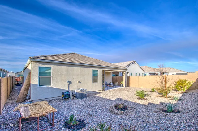 $395,000 | 5267 East Diatomite Drive, San Tan Valley, AZ 85143