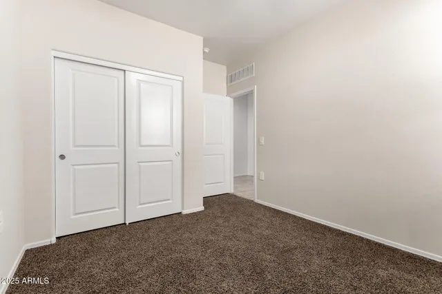 $395,000 | 5267 East Diatomite Drive, San Tan Valley, AZ 85143