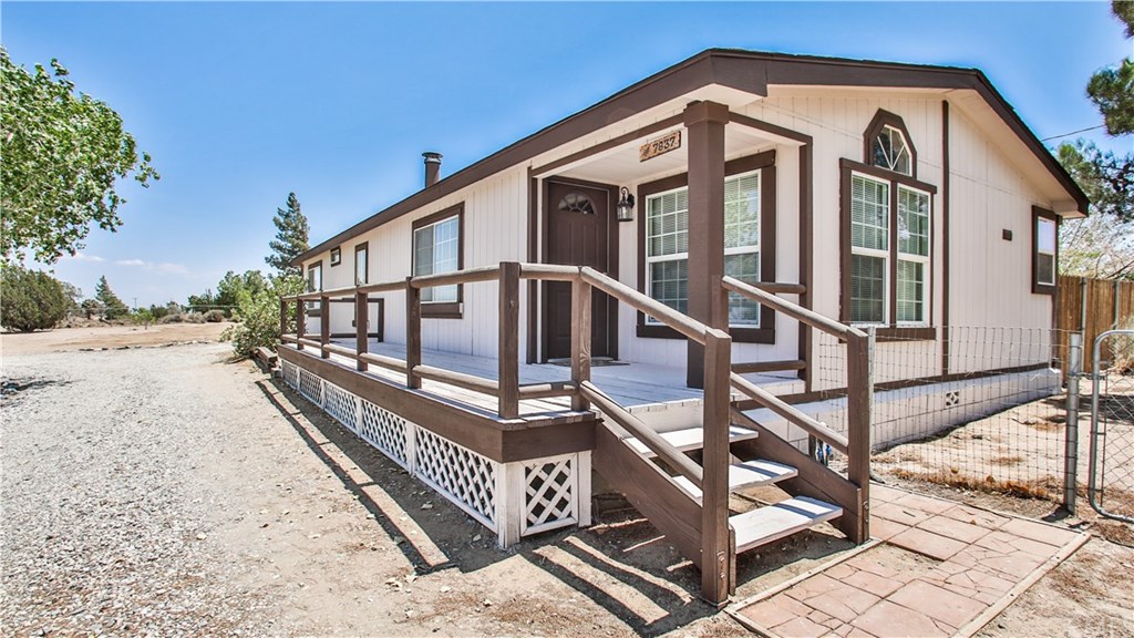 7637 Smoke Tree Road Phelan, CA 92371 - Photo 1 of 1