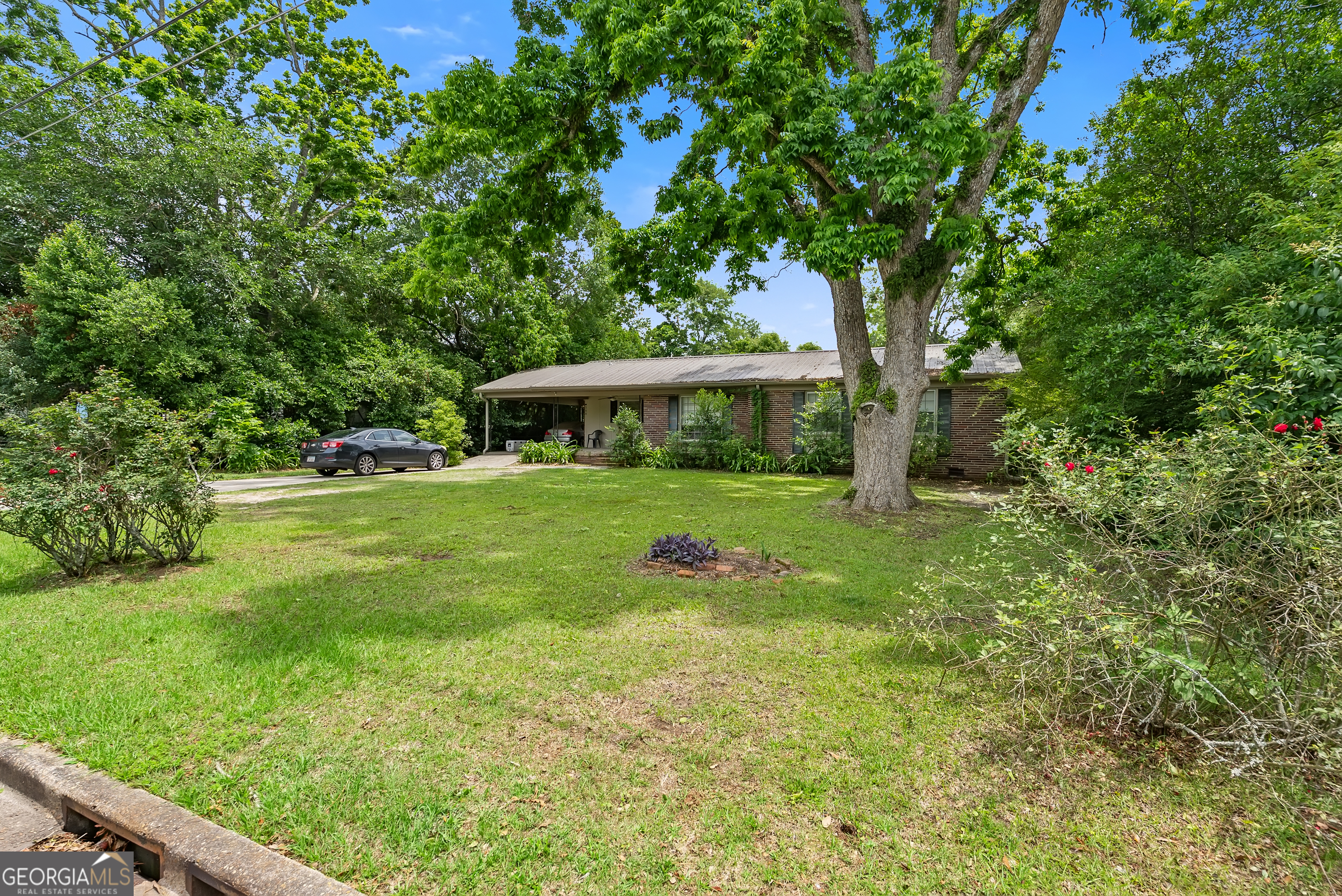 344 Sapp Avenue Southwest Pelham, GA 31779 - Photo 2 of 20