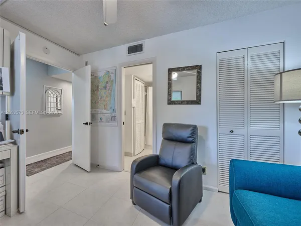 $2,500 | 10143 Mangrove Drive, Unit 303, Boynton Beach, FL 33437