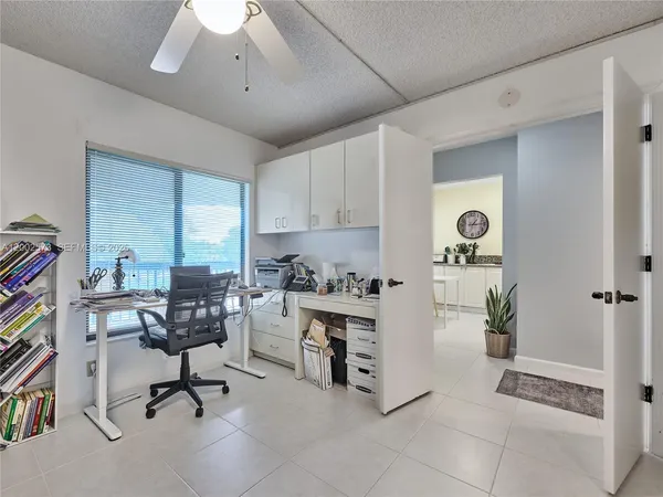 $2,500 | 10143 Mangrove Drive, Unit 303, Boynton Beach, FL 33437