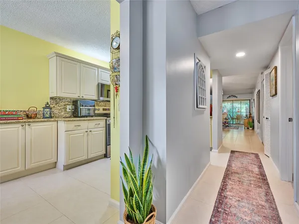 $2,500 | 10143 Mangrove Drive, Unit 303, Boynton Beach, FL 33437