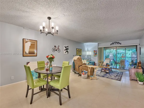 $2,500 | 10143 Mangrove Drive, Unit 303, Boynton Beach, FL 33437