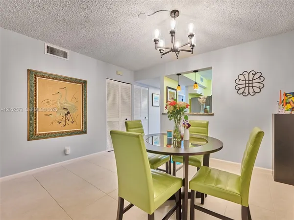 $2,500 | 10143 Mangrove Drive, Unit 303, Boynton Beach, FL 33437
