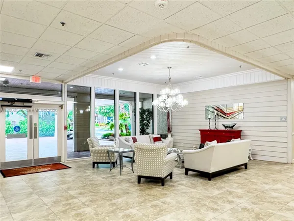 $2,500 | 10143 Mangrove Drive, Unit 303, Boynton Beach, FL 33437