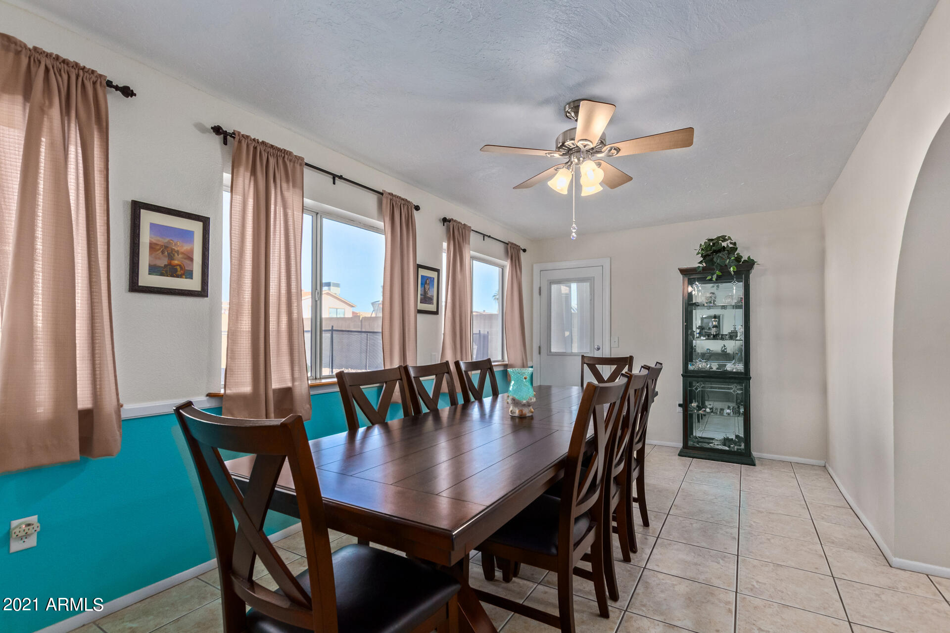3736 West Charter Oak Road Phoenix, AZ 85029 - Photo 12 of 40 DINING ROOM