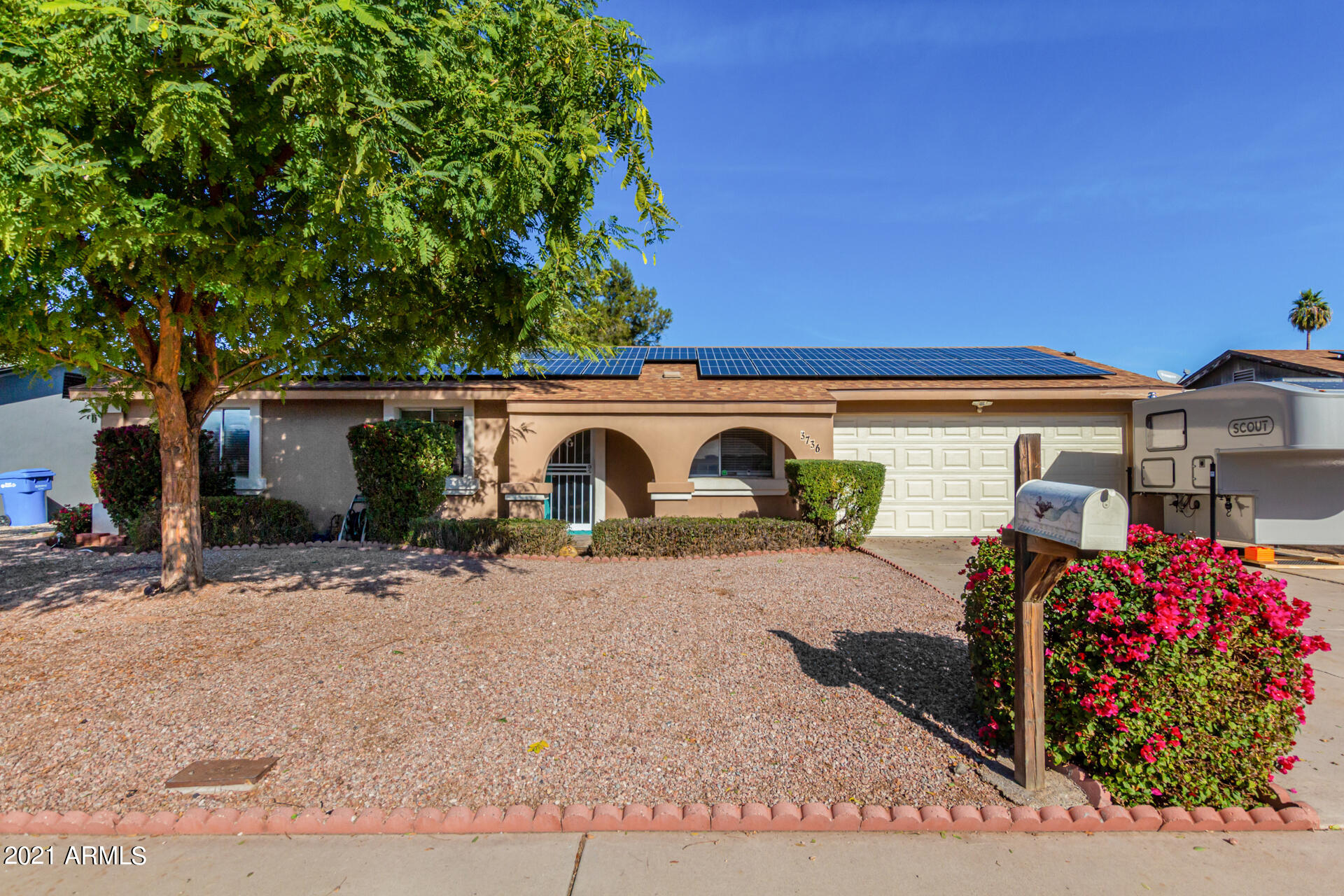 3736 West Charter Oak Road Phoenix, AZ 85029 - Photo 2 of 40 LARGE LOT