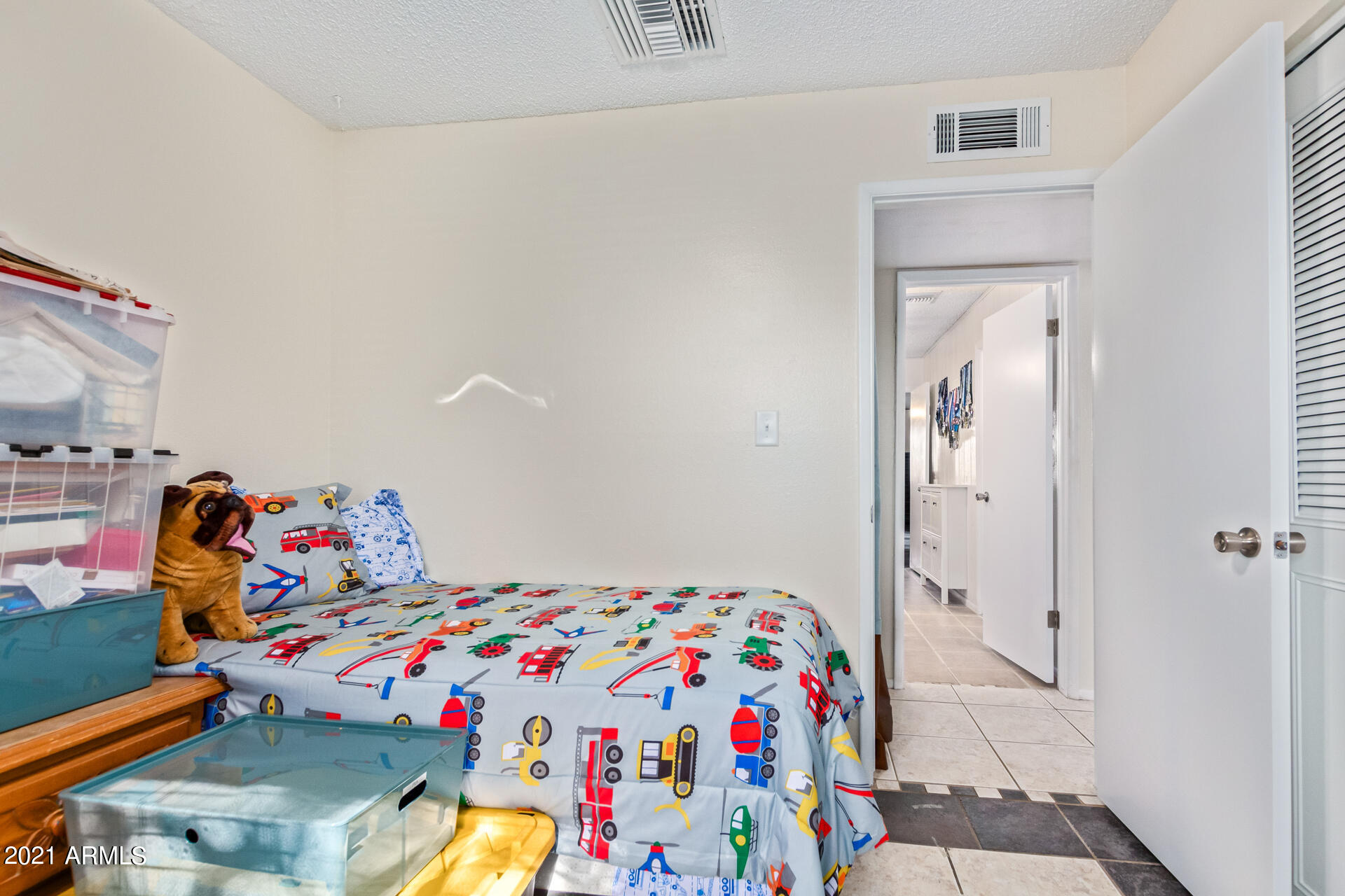 3736 West Charter Oak Road Phoenix, AZ 85029 - Photo 24 of 40 3RD BEDROOM
