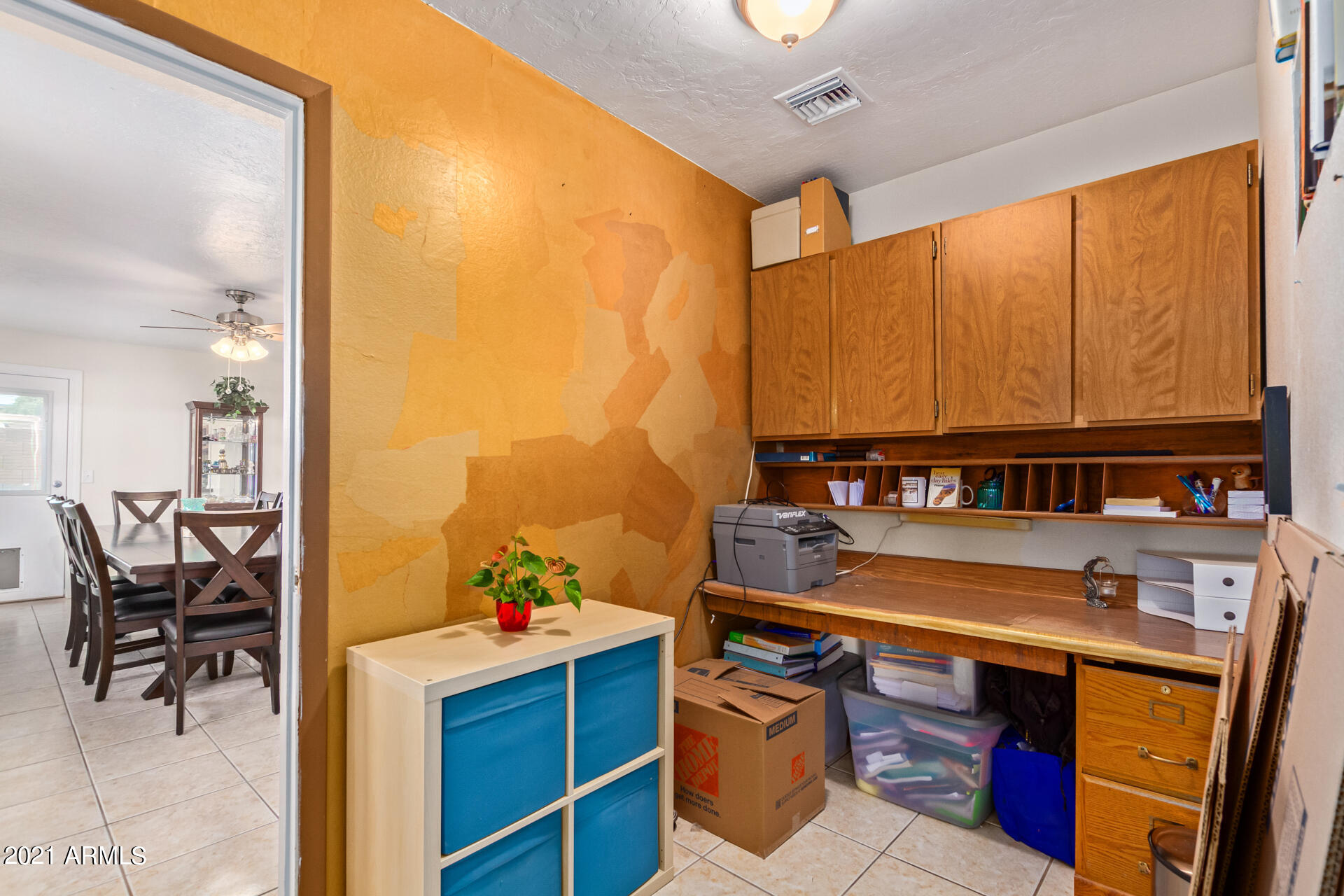 3736 West Charter Oak Road Phoenix, AZ 85029 - Photo 26 of 40 INSIDE OFFICE