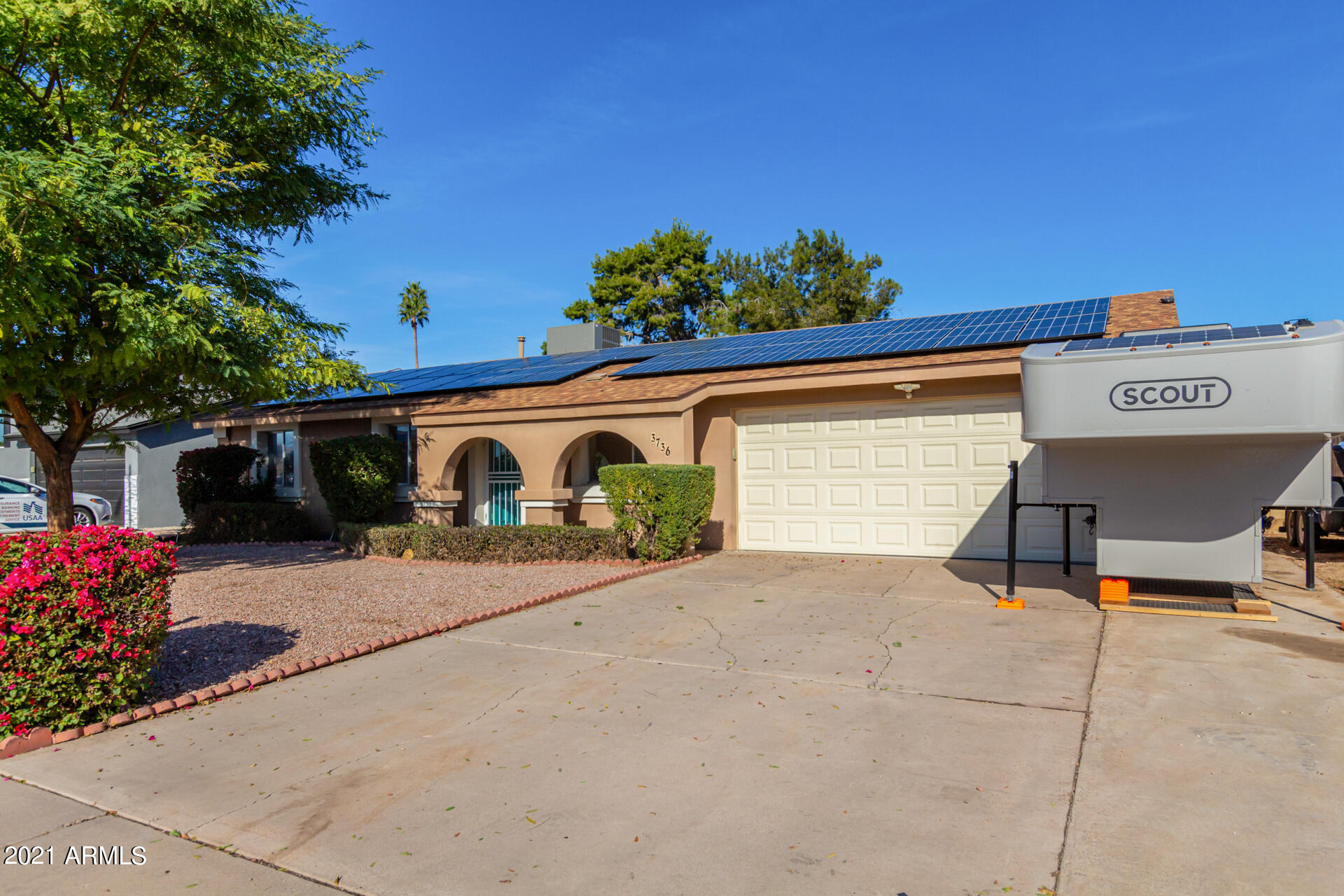 3736 West Charter Oak Road Phoenix, AZ 85029 - Photo 3 of 40 RV PARKING