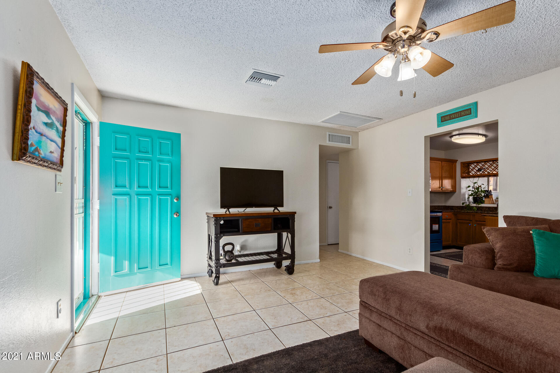 3736 West Charter Oak Road Phoenix, AZ 85029 - Photo 5 of 40 MAIN ENTRY