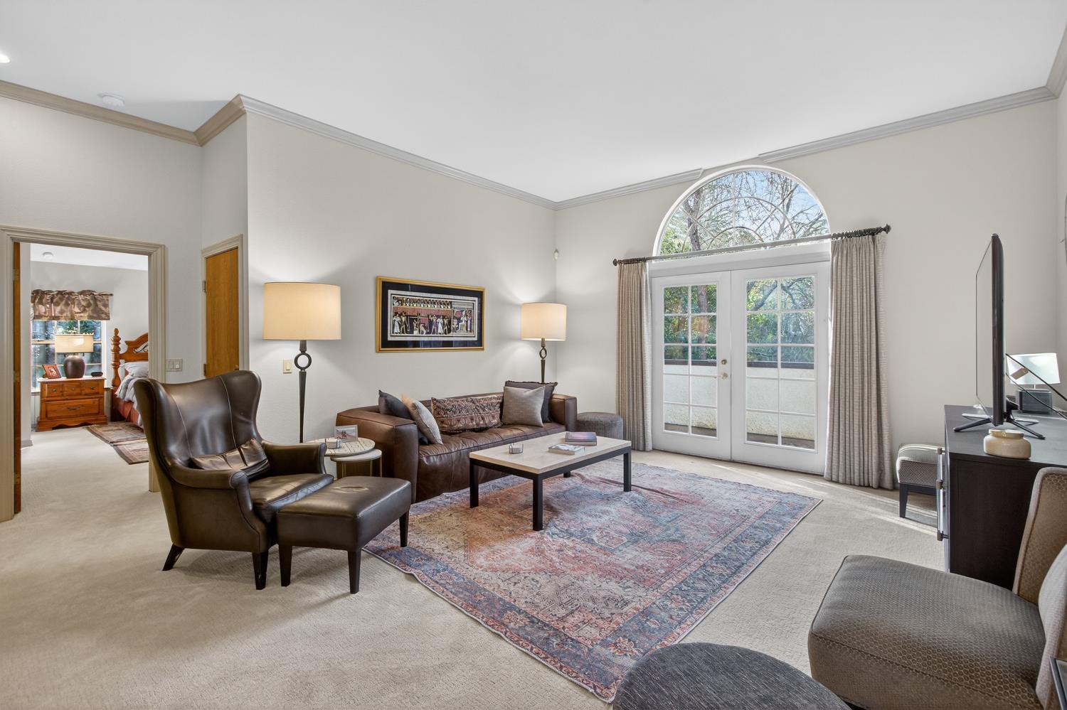 8681 Winding Way Fair Oaks, CA 95628 - Photo 9 of 87