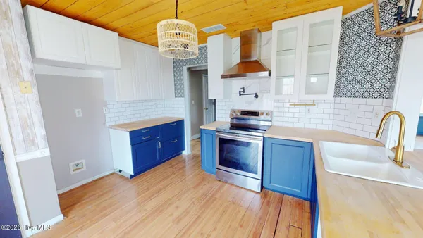 $374,900 | 191 Eagle Creek Road, Moyock, NC 27958