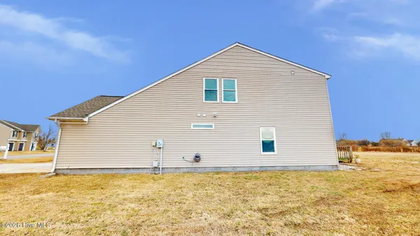 $374,900 | 191 Eagle Creek Road, Moyock, NC 27958