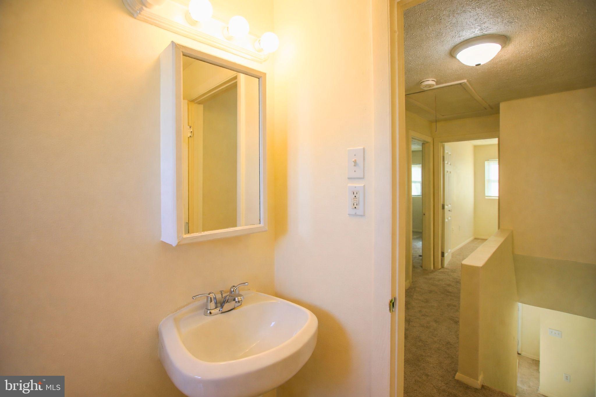 2127 Jasmine Road Dundalk, MD 21222 - Photo 20 of 22