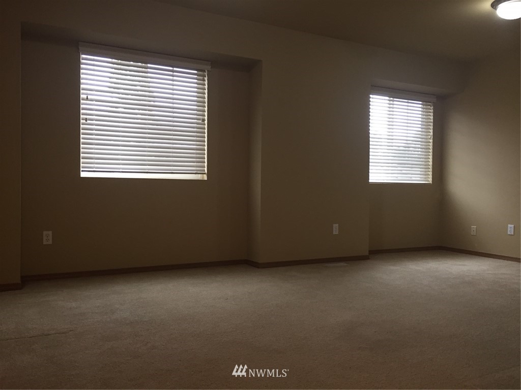 628 Rivenhurst Street Bremerton, WA 98310 - Photo 15 of 18 Gallery Image 15