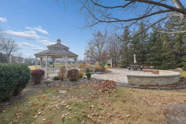 $699,900 | 3832 Linden Drive East, Medina, MN 55340