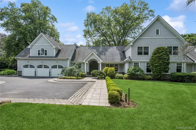 $3,299,999 | 3 The Brae, Woodbury, NY 11797