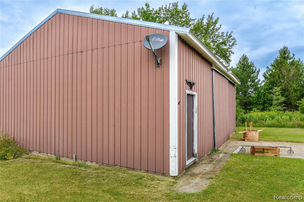 3201 North Thomas Road Filion, MI 48432 - Photo 44 of 87
