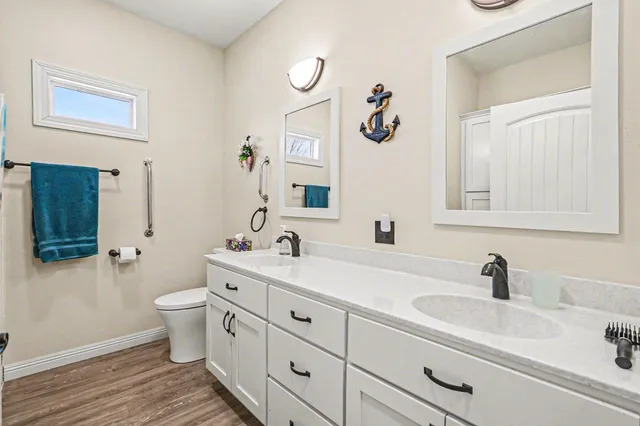 $549,900 | 1518 Manfred Drive, Luverne, MN 56156