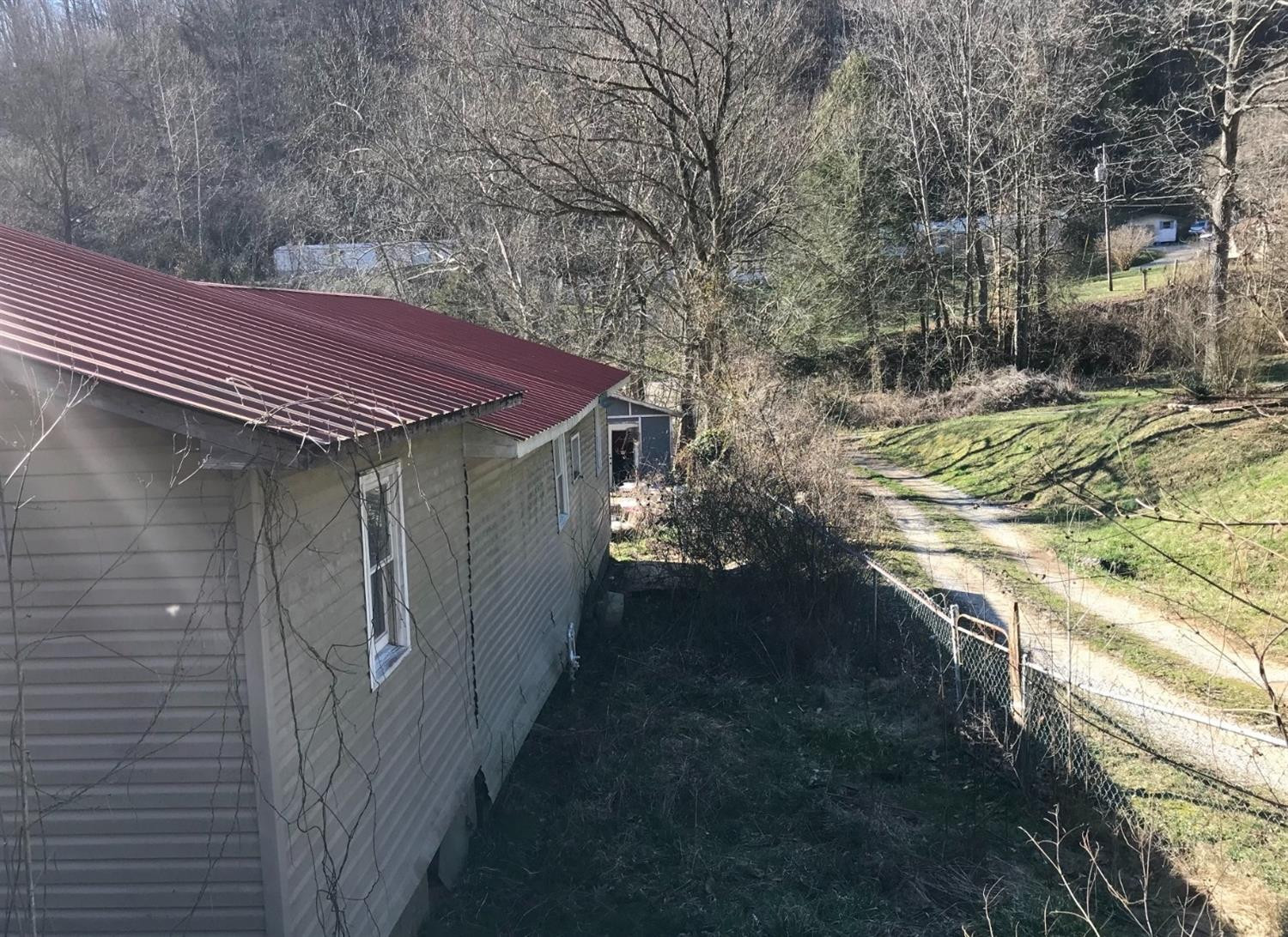 974 Ham Hollow Road Manchester, KY 40962 - Photo 5 of 8 Photo 5