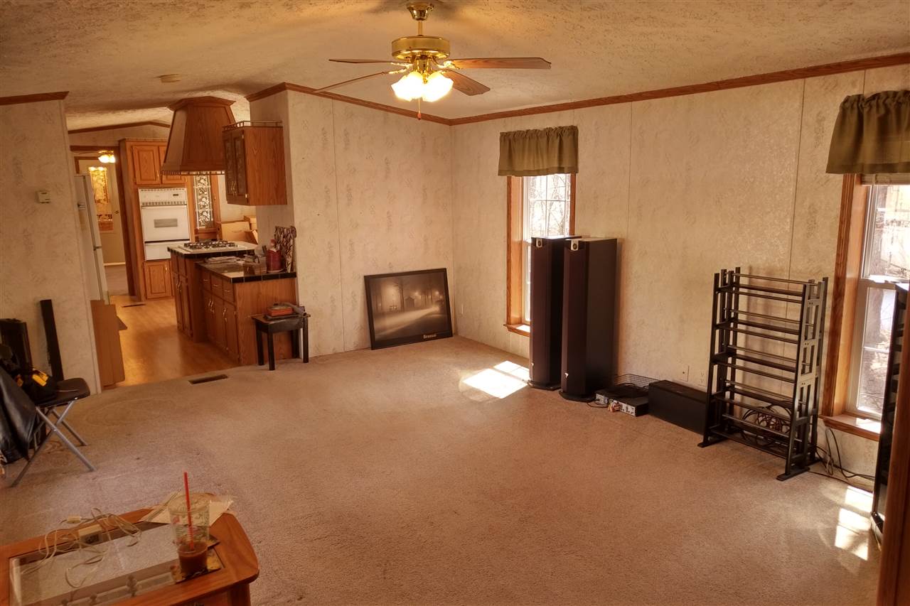 17 Longleaf Place Derry, NH 03038 - Photo 2 of 9 Gallery Image 2