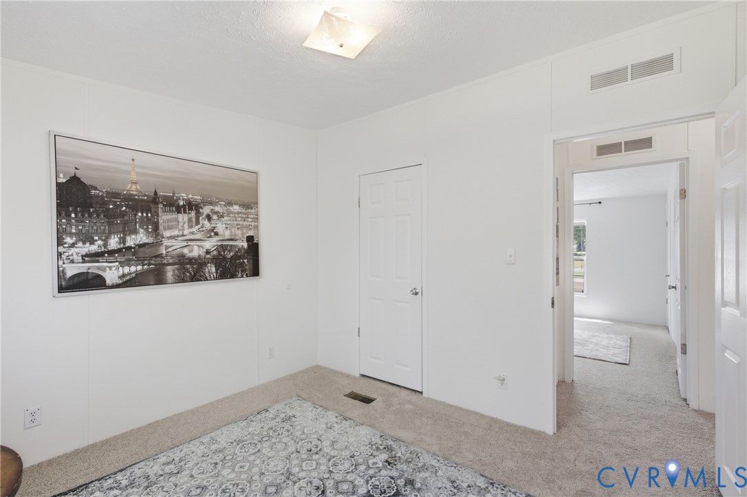 42 Rabbit Run Saluda, VA 23149 - Photo 26 of 46 Gallery Image 26
