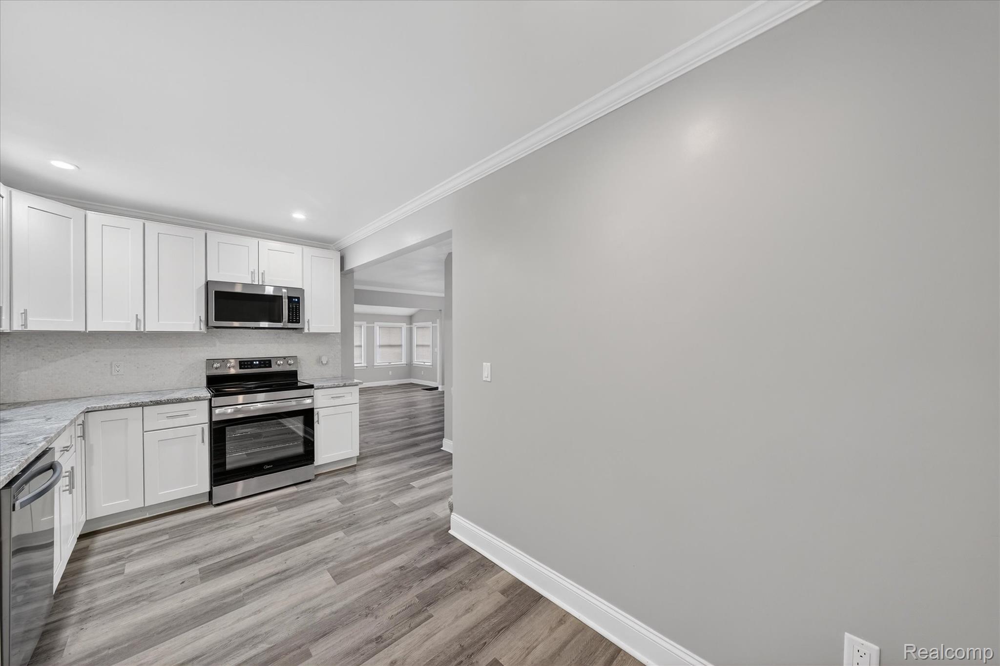 44003 Tyler Road Belleville, MI 48111 - Photo 13 of 29 Stainless Appliance Package Included