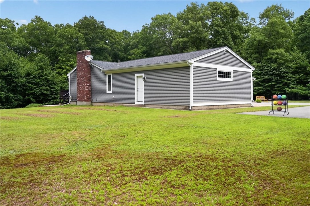 884 Reynolds Road Glocester, RI 02814 - Photo 14 of 49 Gallery Image 14
