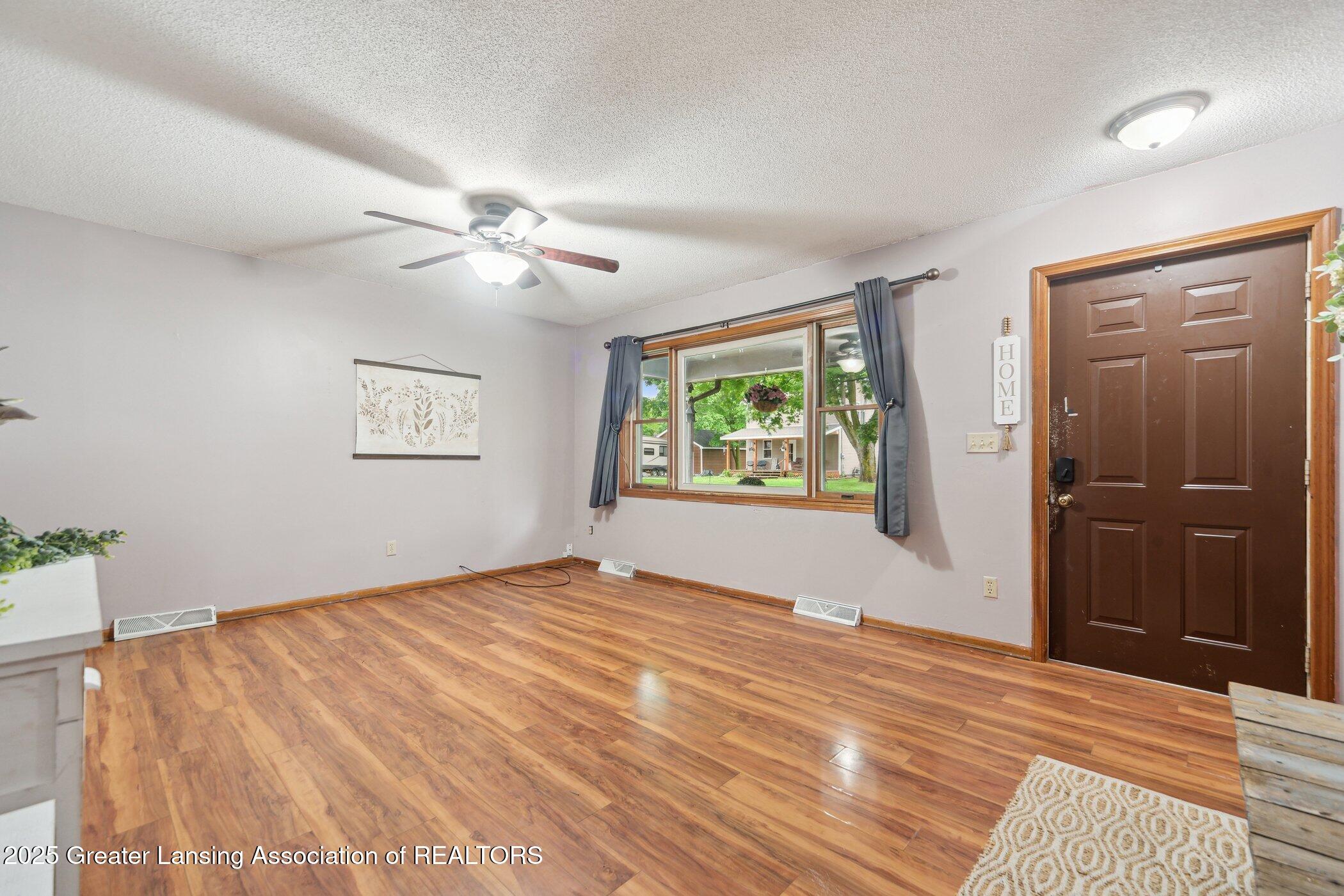 445 Oak Street Maple Rapids, MI 48853 - Photo 12 of 28 445-Oak-St-Maple-Rapids-MI-48853-WindowS