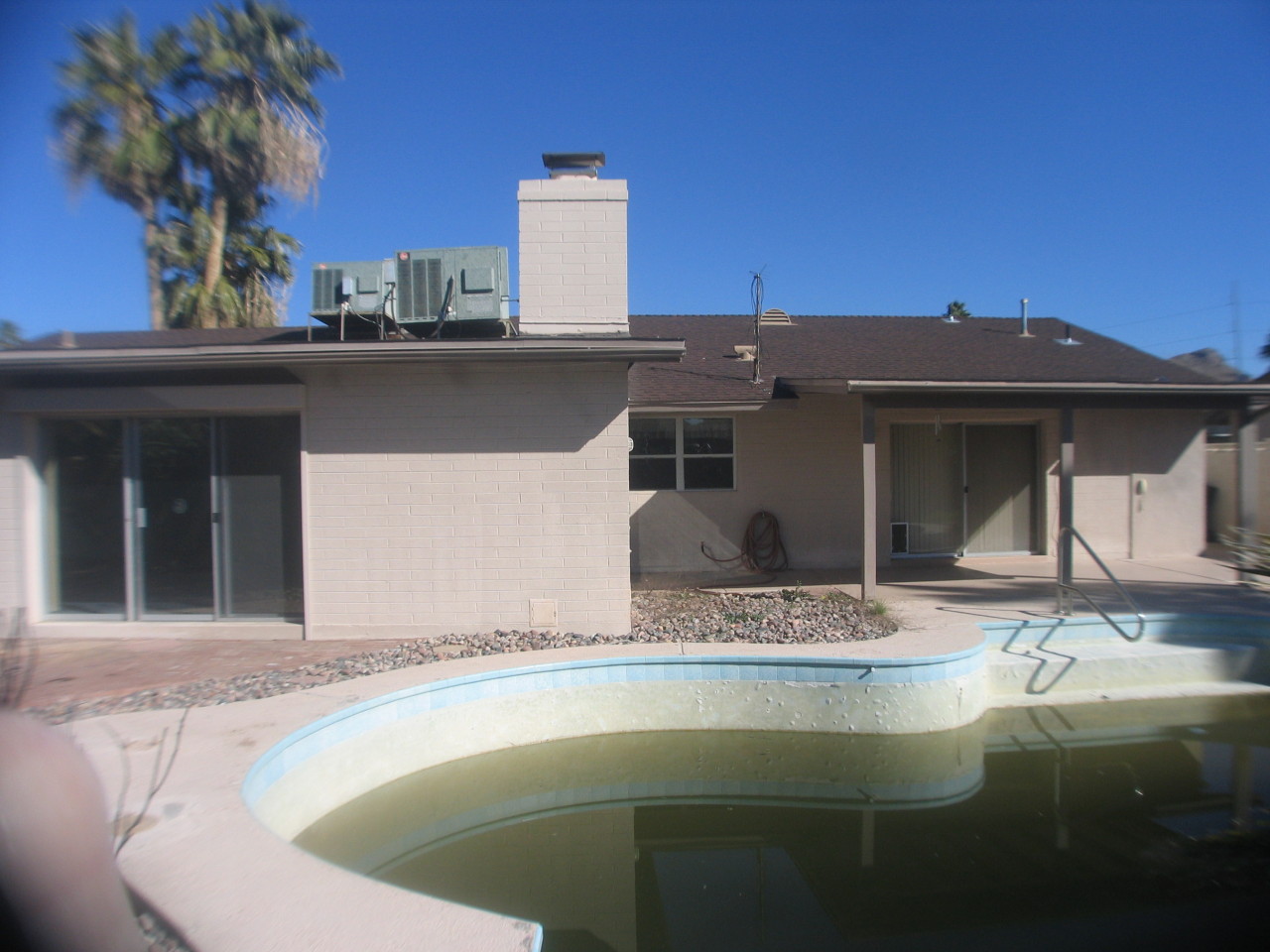 611 East Winged Foot Road Phoenix, AZ 85022 - Photo 7 of 12 7