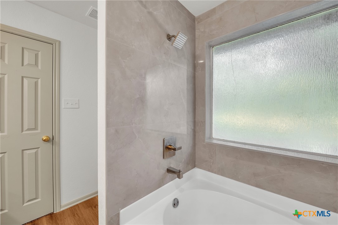 42 Great W Loop Belton, TX 76513 - Photo 17 of 29