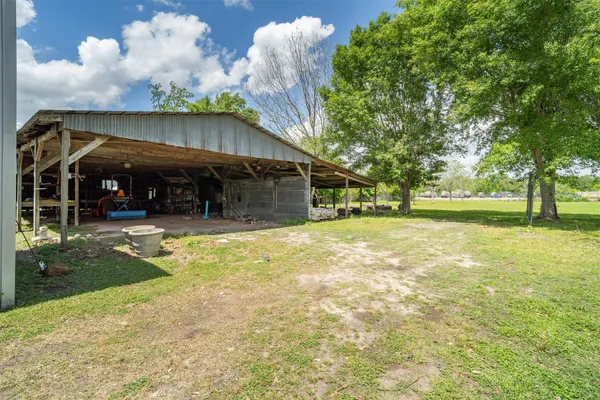 $1,100,000 | 7833 Almeda Genoa Road, Houston, TX 77075