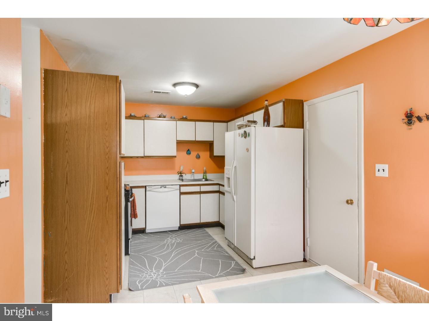 18 Pebble Road East Windsor, NJ 08520 - Photo 8 of 25