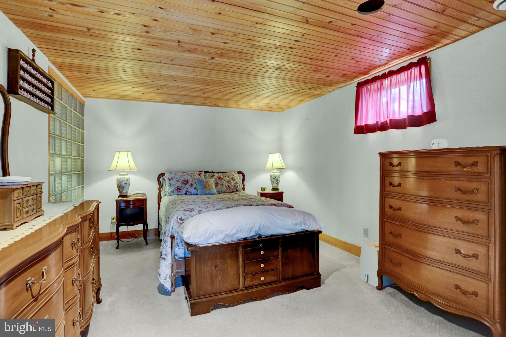 28 Meadow Ridge Road Temple, PA 19560 - Photo 42 of 80 Gallery Image 42