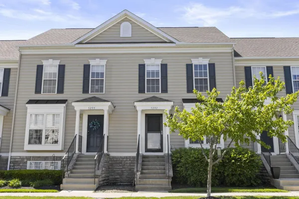 $290,000 | 5297 Royal Arch Cascade Drive, Unit 45, Dublin, OH 43016