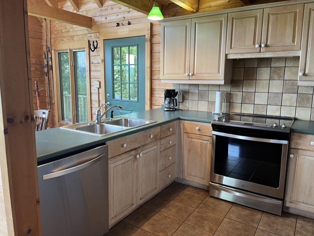575 Lucier Farm Road Jay, VT 05859 - Photo 9 of 40 Gallery Image 9
