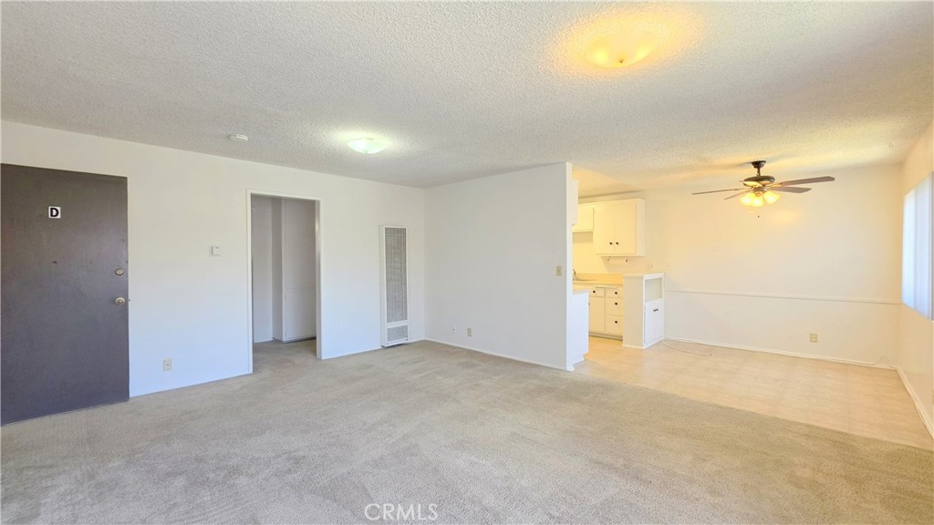 1086 Springfield Street, Unit D Upland, CA 91786 - Photo 3 of 19