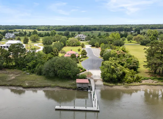 $1,885,000 | 2962 Anchor Watch Drive, Wadmalaw Island, SC 29487