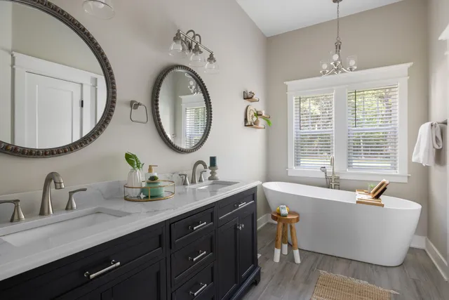 $1,885,000 | 2962 Anchor Watch Drive, Wadmalaw Island, SC 29487