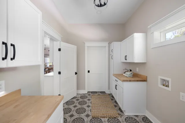 $1,885,000 | 2962 Anchor Watch Drive, Wadmalaw Island, SC 29487