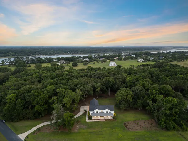 $1,885,000 | 2962 Anchor Watch Drive, Wadmalaw Island, SC 29487