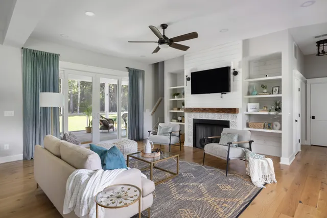 $1,885,000 | 2962 Anchor Watch Drive, Wadmalaw Island, SC 29487