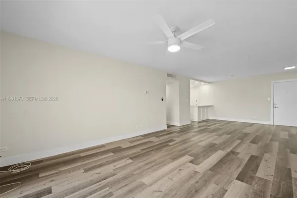 $2,900 | 8107 Southwest 72nd Avenue, Unit 410E, Miami, FL 33143