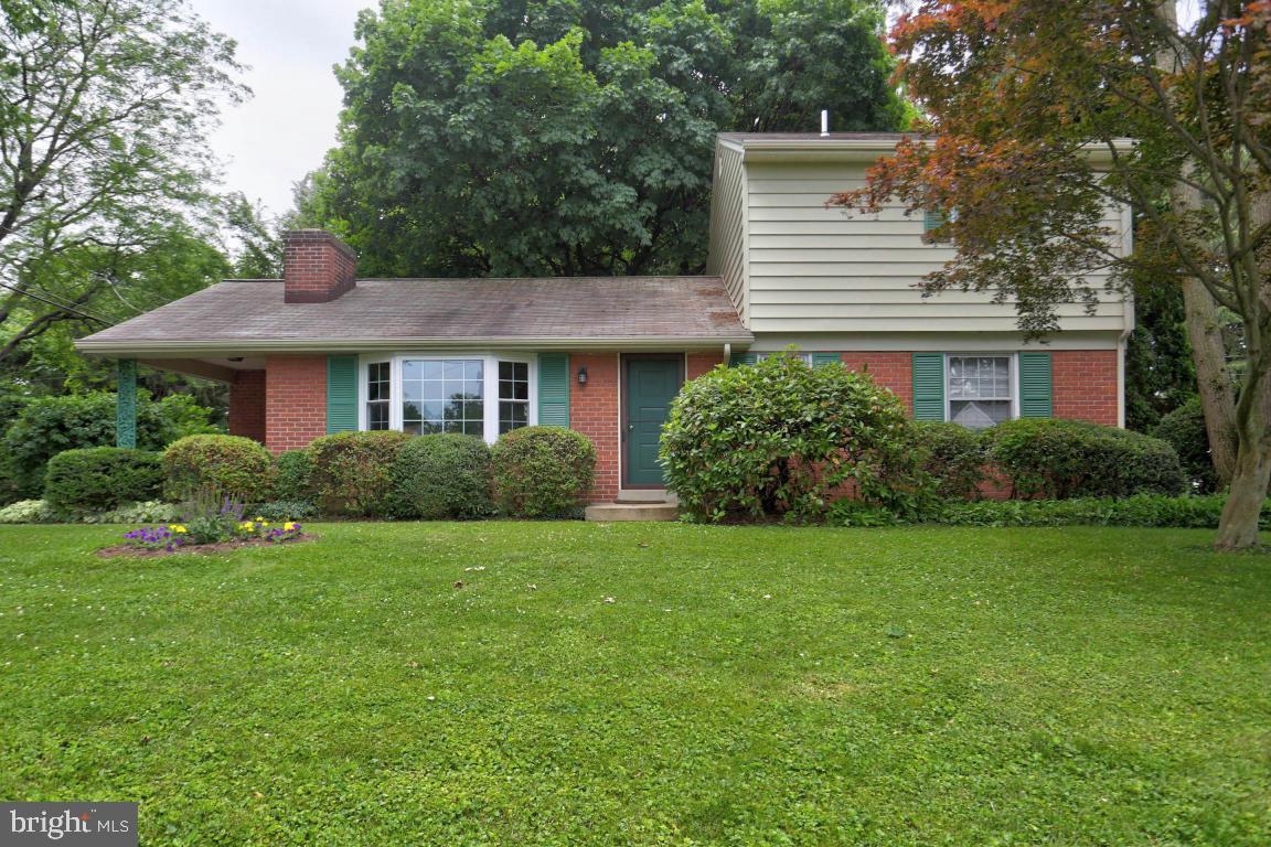 2716 Royal Road Lancaster, PA 17603 - Photo 1 of 29 Gallery Image 1