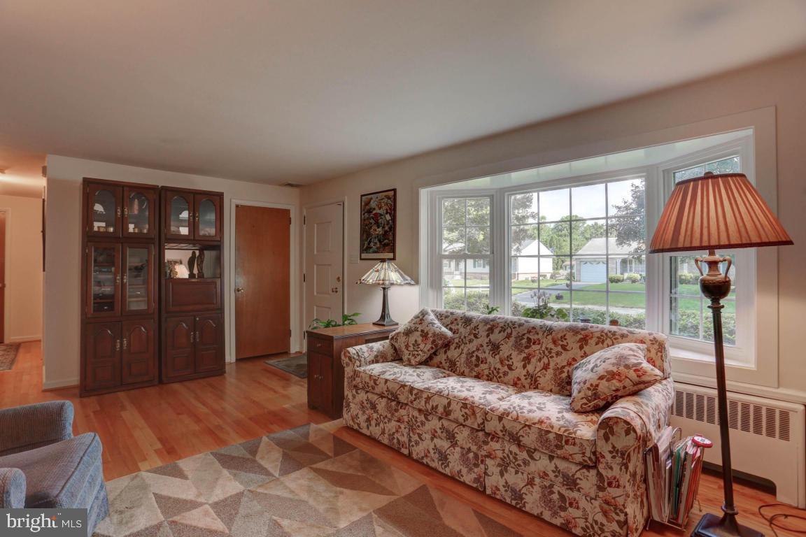 2716 Royal Road Lancaster, PA 17603 - Photo 4 of 29 Gallery Image 4